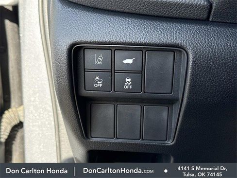 Used 2017 Honda CR-V Touring image 29