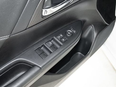 Used 2017 Honda Accord Sport image 10