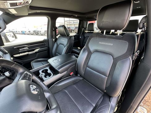 Used 2021 RAM 1500 Laramie w/ Sport Appearance Package AWD/4WD image 22