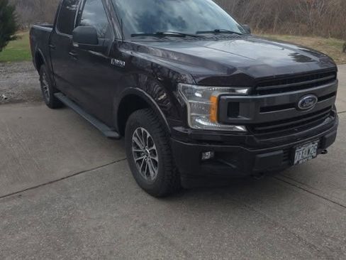Used 2018 Ford F150 XLT w/ Equipment Group 302A Luxury image 2