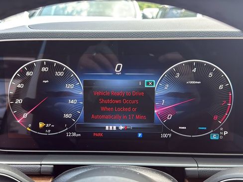 Certified 2025 Mercedes-Benz GLE 350 4MATIC image 28