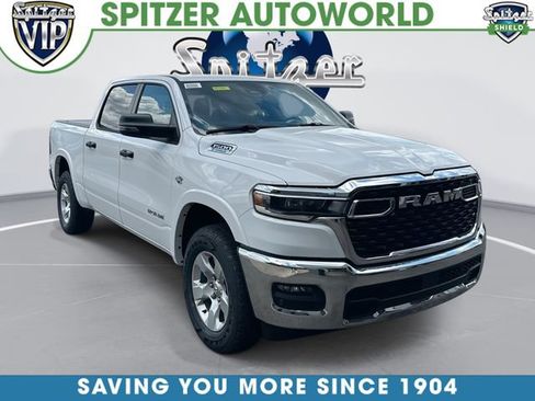 Used 2026 RAM 1500 4x4 Crew Cab image 1