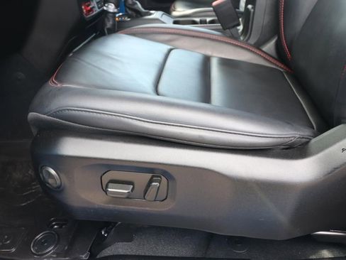 Used 2024 Jeep Wrangler Unlimited Rubicon image 18