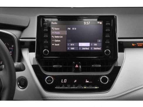 Used 2019 Toyota Corolla SE image 12