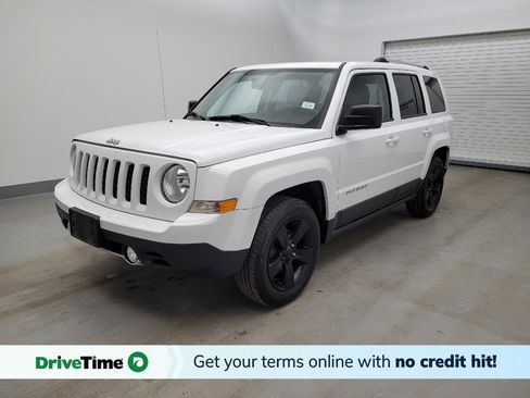 Used 2016 Jeep Patriot High Altitude image 1