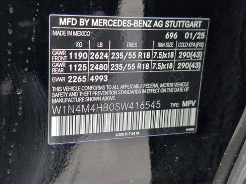 Certified 2025 Mercedes-Benz GLB 250 4MATIC image 23