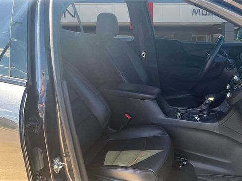 Used 2022 Chevrolet Equinox RS w/ RS Leather Package AWD/4WD image 29