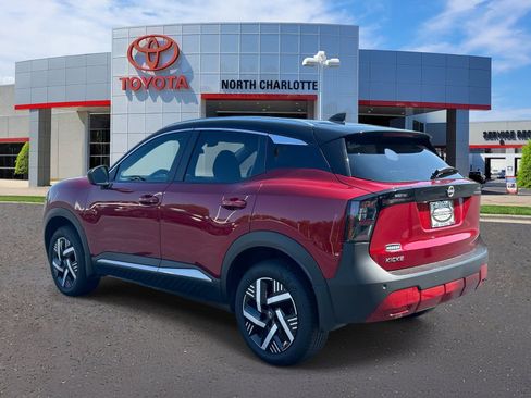 Used 2026 Nissan Kicks SV FWD image 4