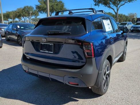 New 2026 Nissan Kicks SV w/ SV Premium Package FWD image 5