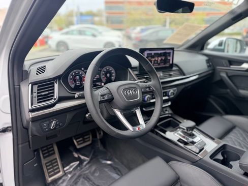 Used 2025 Audi SQ5 Premium Plus w/ Premium Plus Package AWD/4WD image 12
