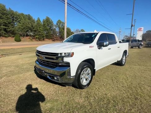 Used 2021 Chevrolet Silverado 1500 LTZ image 1