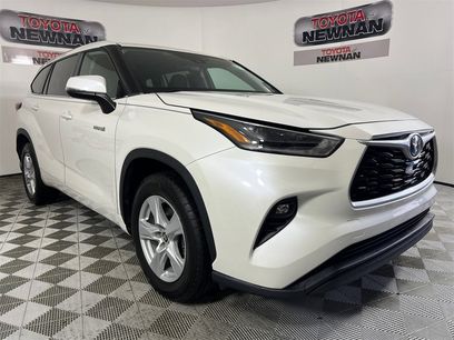 Used 2021 Toyota Highlander LE