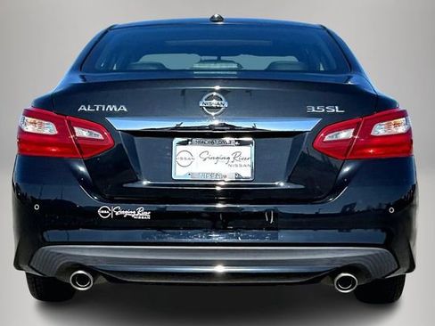 Used 2018 Nissan Altima 3.5 SL image 6