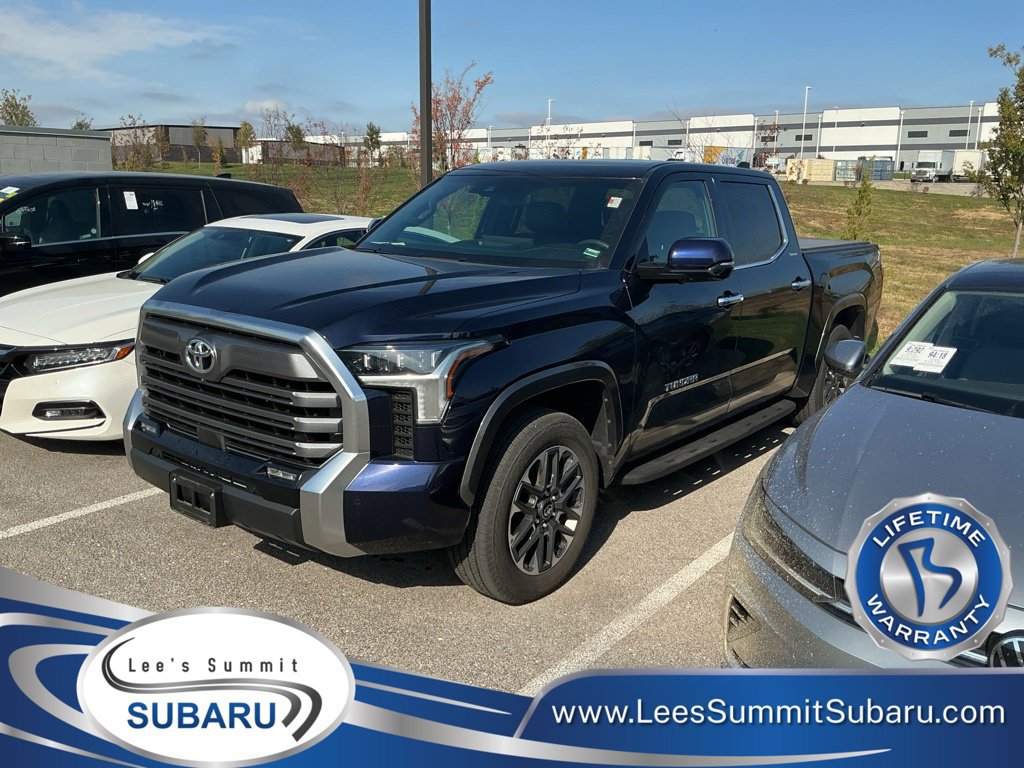 Used 2025 Toyota Tundra Limited AWD/4WD image 1