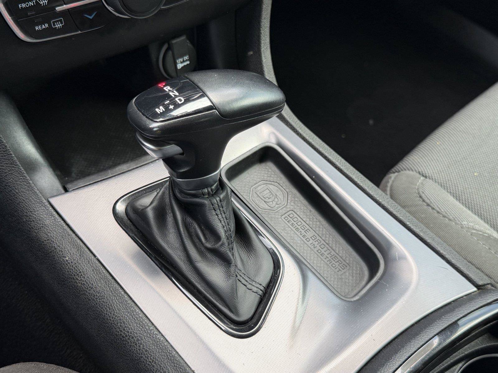 Used 2020 Dodge Charger SXT w/ Blacktop Package RWD image 23