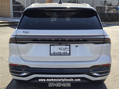 New 2026 Lincoln Nautilus Reserve image 11