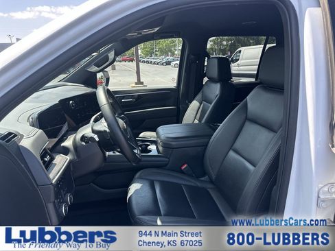 Used 2025 Chevrolet Tahoe LT AWD/4WD image 11