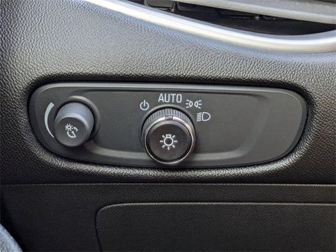 Certified 2024 Chevrolet Malibu LT image 32