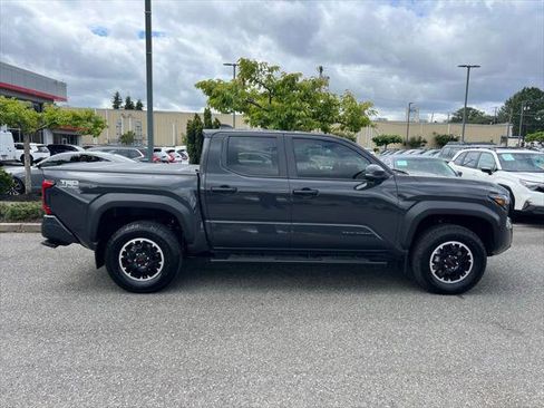 Certified 2024 Toyota Tacoma TRD Off-Road w/ TRD Off Road Premium Package AWD/4WD image 6