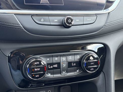 Used 2023 Buick Encore GX Select w/ Sport Touring Package FWD image 6