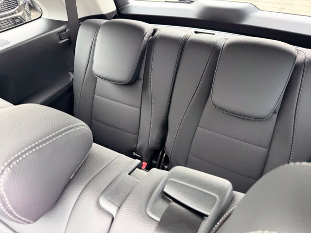 New 2026 Mercedes-Benz GLS 450 4MATIC image 19