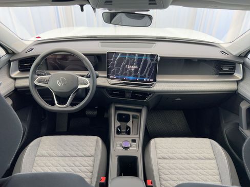 New 2026 Volkswagen Tiguan S FWD image 16