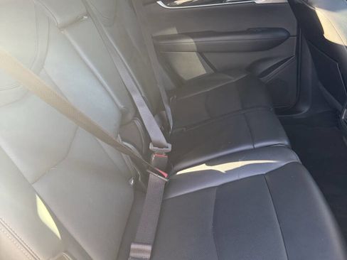 Used 2023 Cadillac XT5 Premium Luxury image 18