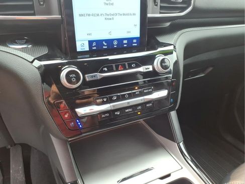 Used 2023 Ford Explorer ST w/ Equipment Group 401A AWD/4WD image 19