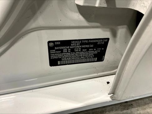 Used 2018 BMW 330i xDrive Sedan w/ Convenience Package image 35