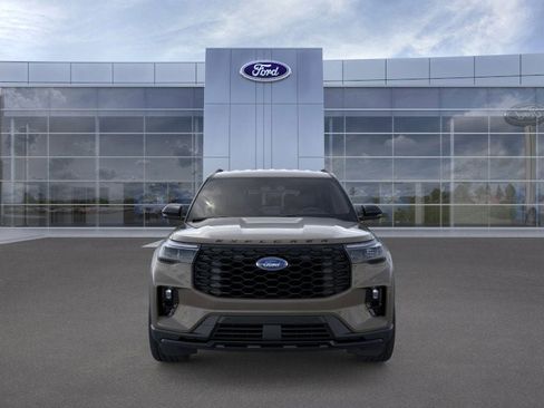New 2026 Ford Explorer ST-Line w/ ST-Line Street Pack image 6