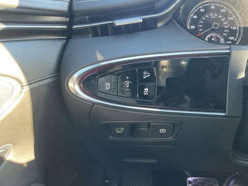 Used 2023 Genesis GV70 3.5T Sport w/ Sport Advanced Package image 12