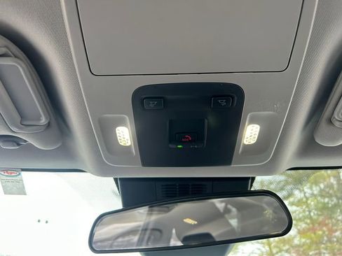 Used 2025 Toyota Camry LE image 21