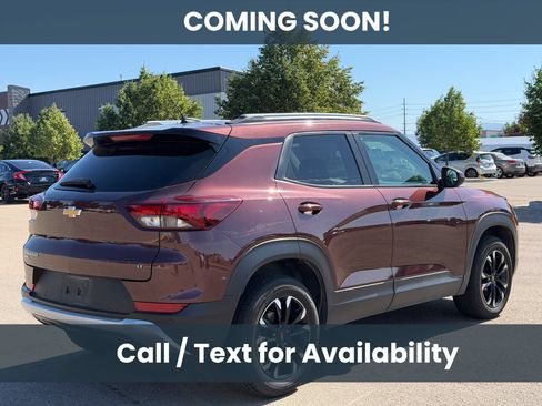 Used 2022 Chevrolet TrailBlazer LT w/ Driver Confidence Package AWD/4WD image 5