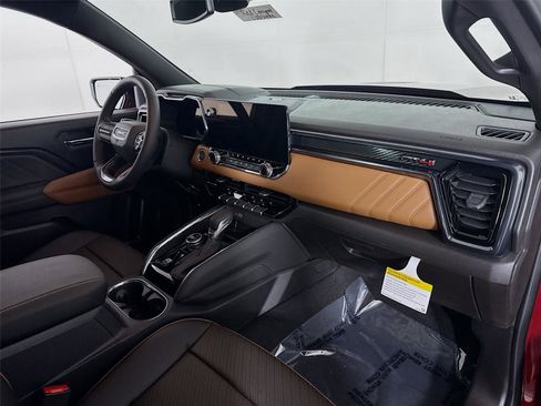 New 2026 GMC Canyon AT4 w/ Technology Plus Package image 23