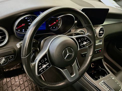 Used 2021 Mercedes-Benz GLC 300 GLC 300 image 18