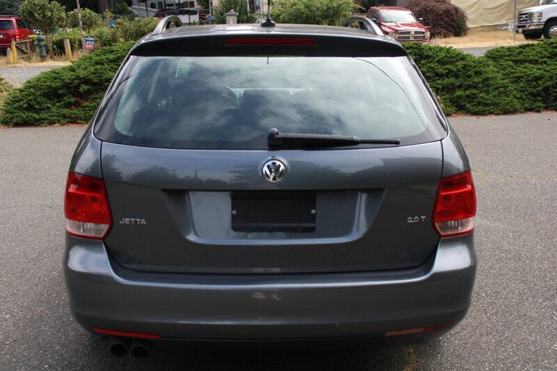 Used 2009 Volkswagen Jetta SEL FWD image 11