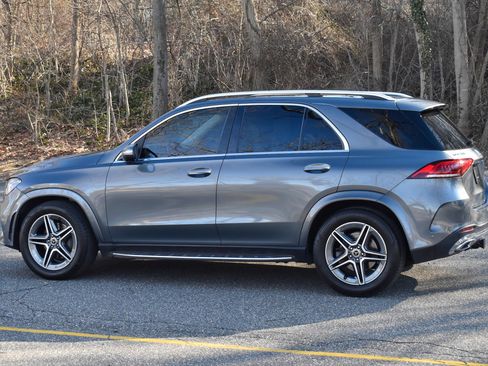 Used 2020 Mercedes-Benz GLE 350 4MATIC image 5