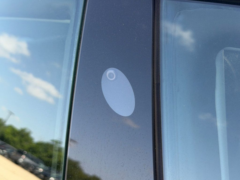 Used 2020 Tesla Model 3 Standard Range RWD image 32