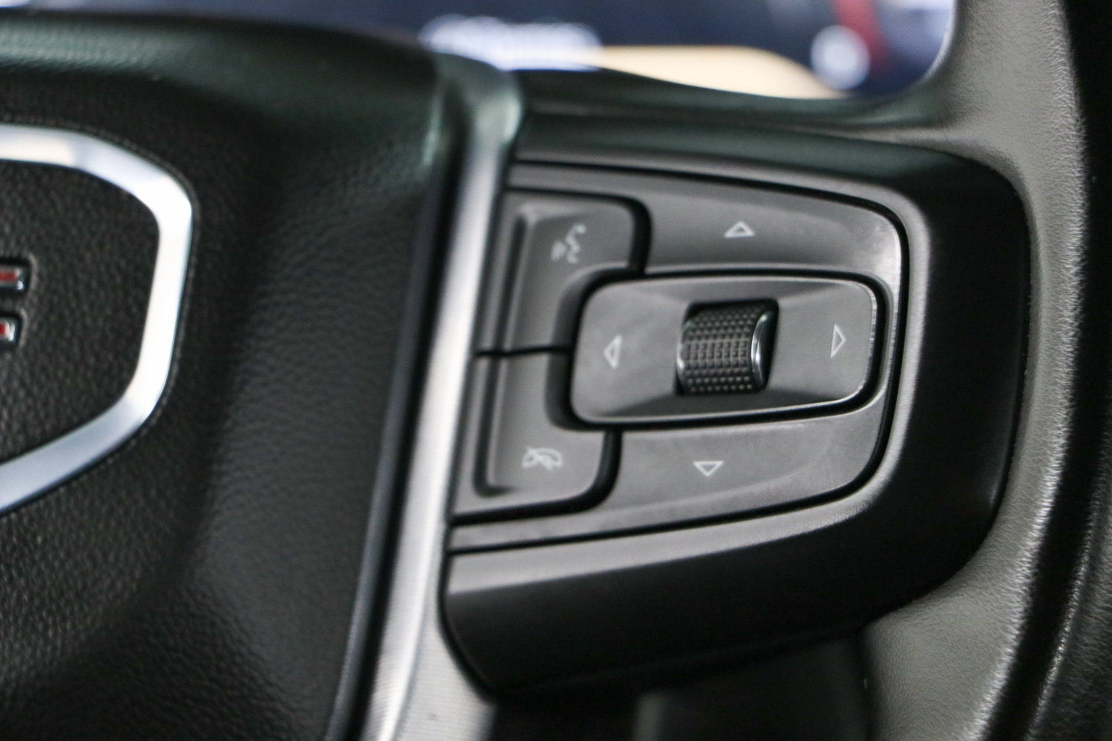 Used 2024 GMC Sierra 1500 Elevation AWD/4WD image 14