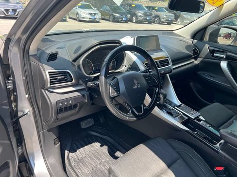 Used 2020 Mitsubishi Eclipse Cross SE FWD image 19