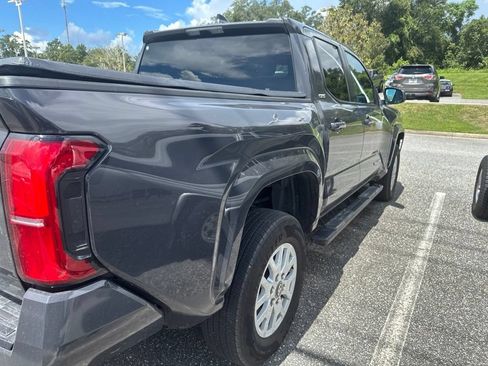 Used 2025 Toyota Tacoma SR5 RWD image 4