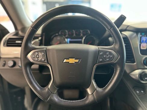 Used 2019 Chevrolet Tahoe LT w/ LT Signature Package AWD/4WD image 16