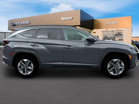 New 2026 Hyundai Tucson SEL image 9