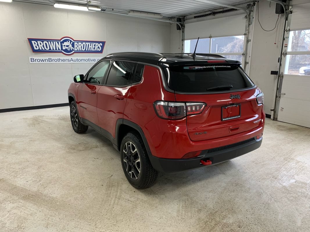 Used 2021 Jeep Compass Trailhawk AWD/4WD image 4