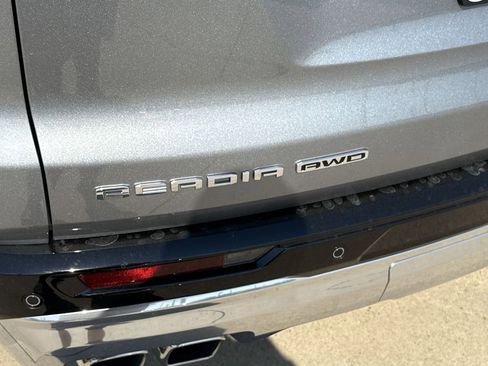 New 2026 GMC Acadia Denali w/ Super Cruise Package image 29