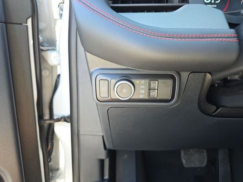 New 2026 Ford Explorer ST-Line w/ ST-Line Street Pack image 24