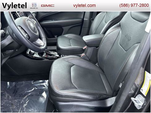 Used 2020 Jeep Compass Limited w/ Rear Convenience Group image 18