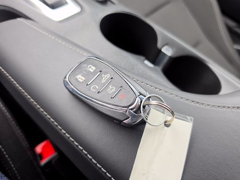Used 2018 Chevrolet Camaro SS RWD image 39