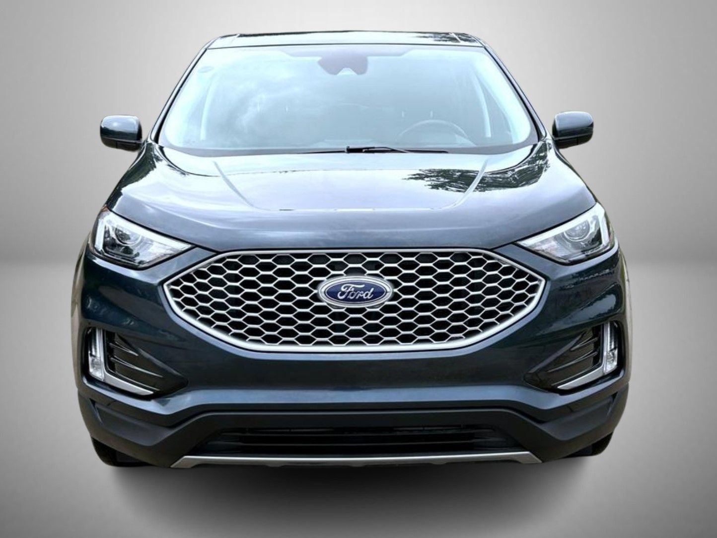 Used 2024 Ford Edge SEL w/ Convenience Package AWD/4WD image 2