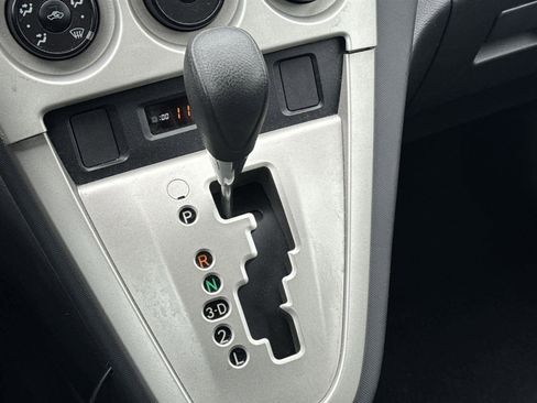 Used 2009 Toyota Matrix image 22